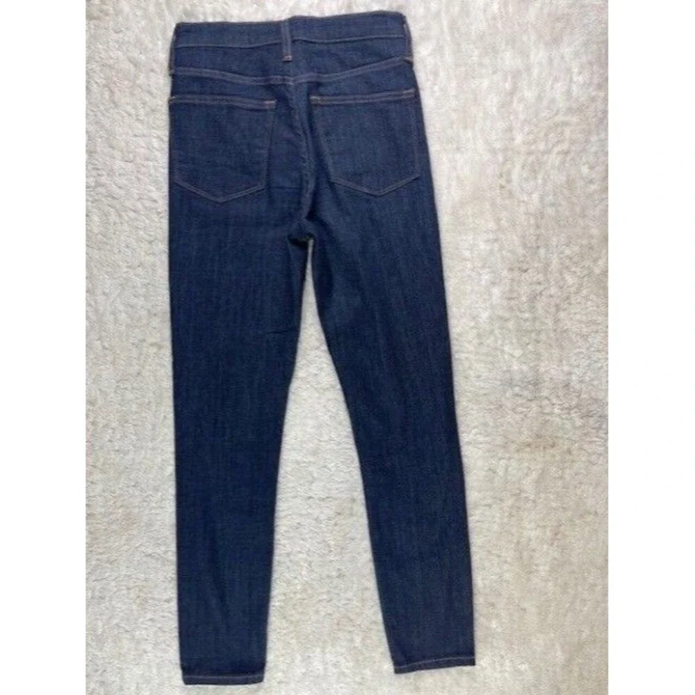 J. Crew crew size